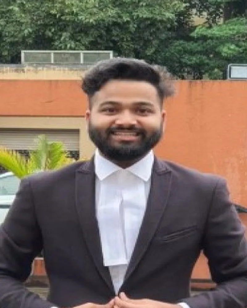Adv. Akshay Dunde