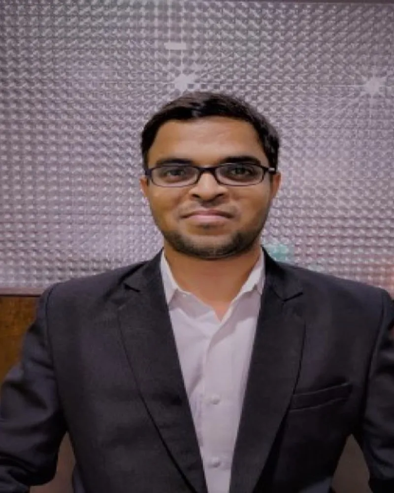 Adv. Shreeyash Shinde